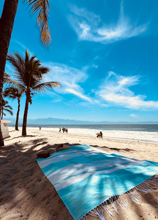 Handwoven Mexican Throw Blanket | Pale Turquoise