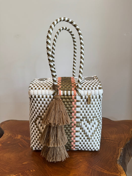 Mini Basket | Peach Sand Hearts