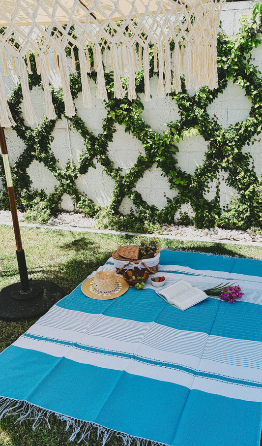 Handwoven Mexican Throw Blanket | Ocean Blue