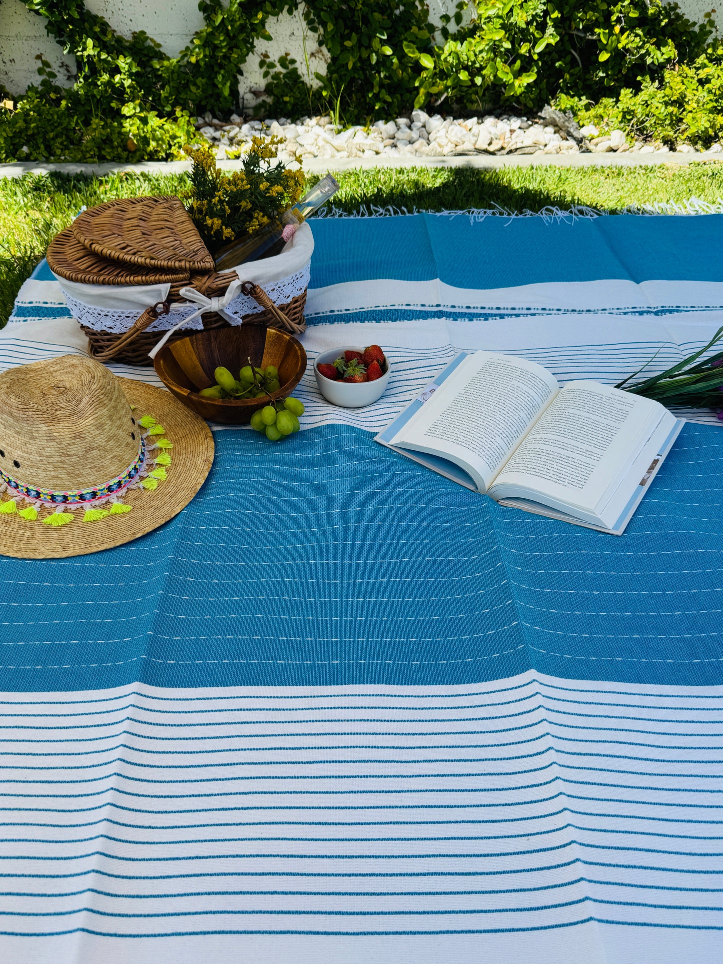 Handwoven Mexican Throw Blanket | Ocean Blue