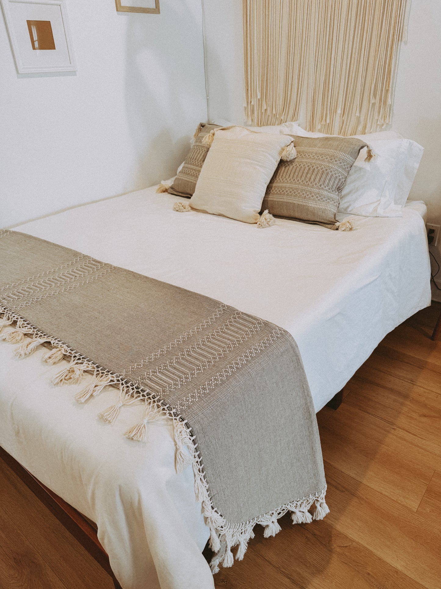 Handwoven Mexican Pillow Cover with Tassles | Silver, Ivory