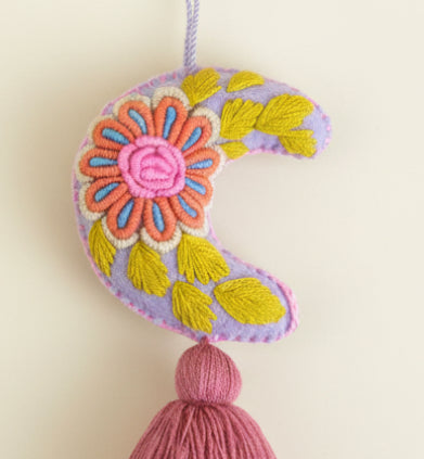 Luna Embroidered Pompom / Purple