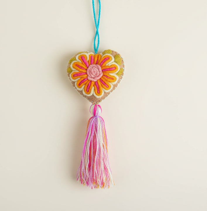 Heart Embroidered Pompom / Gold Confetti