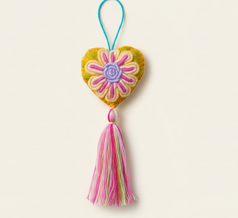 Heart Embroidered Pompom / Gold Confetti