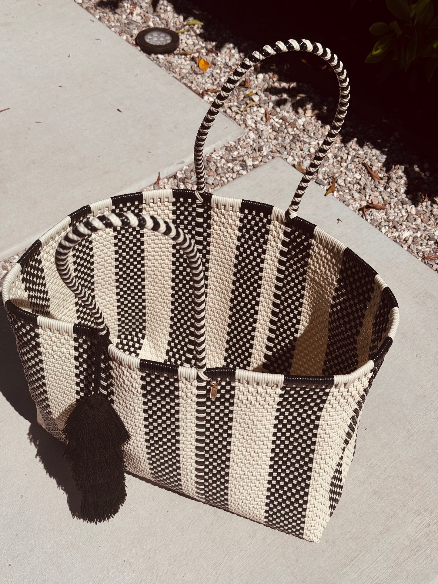 Playa Grande Tote  | Onyx and Bone Camino Stripe
