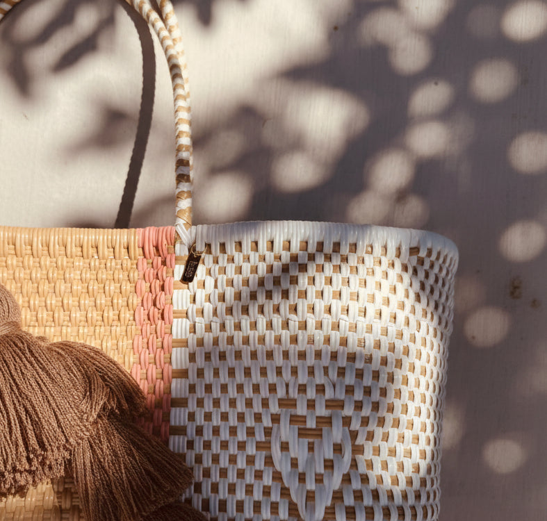 Playa Grande Tote  | Peach Sand Hearts