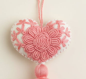 Heart Embroidered Pompom / White, Pink