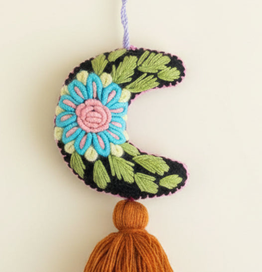 Luna Embroidered Pompom | Black